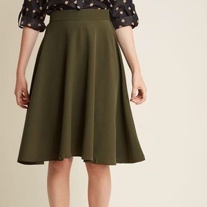 rocksteady thrills olive circle skirt size large